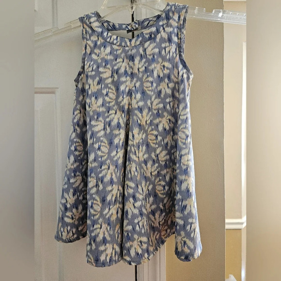 Old Navy 2T sleeveless dress - Picture 1 of 3
